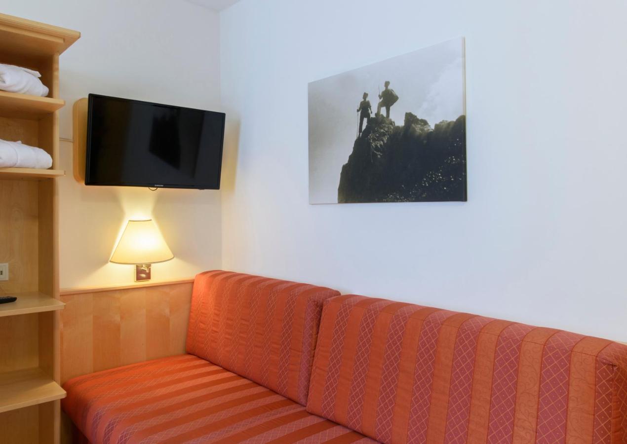 Hotel Silbertal Cameră foto